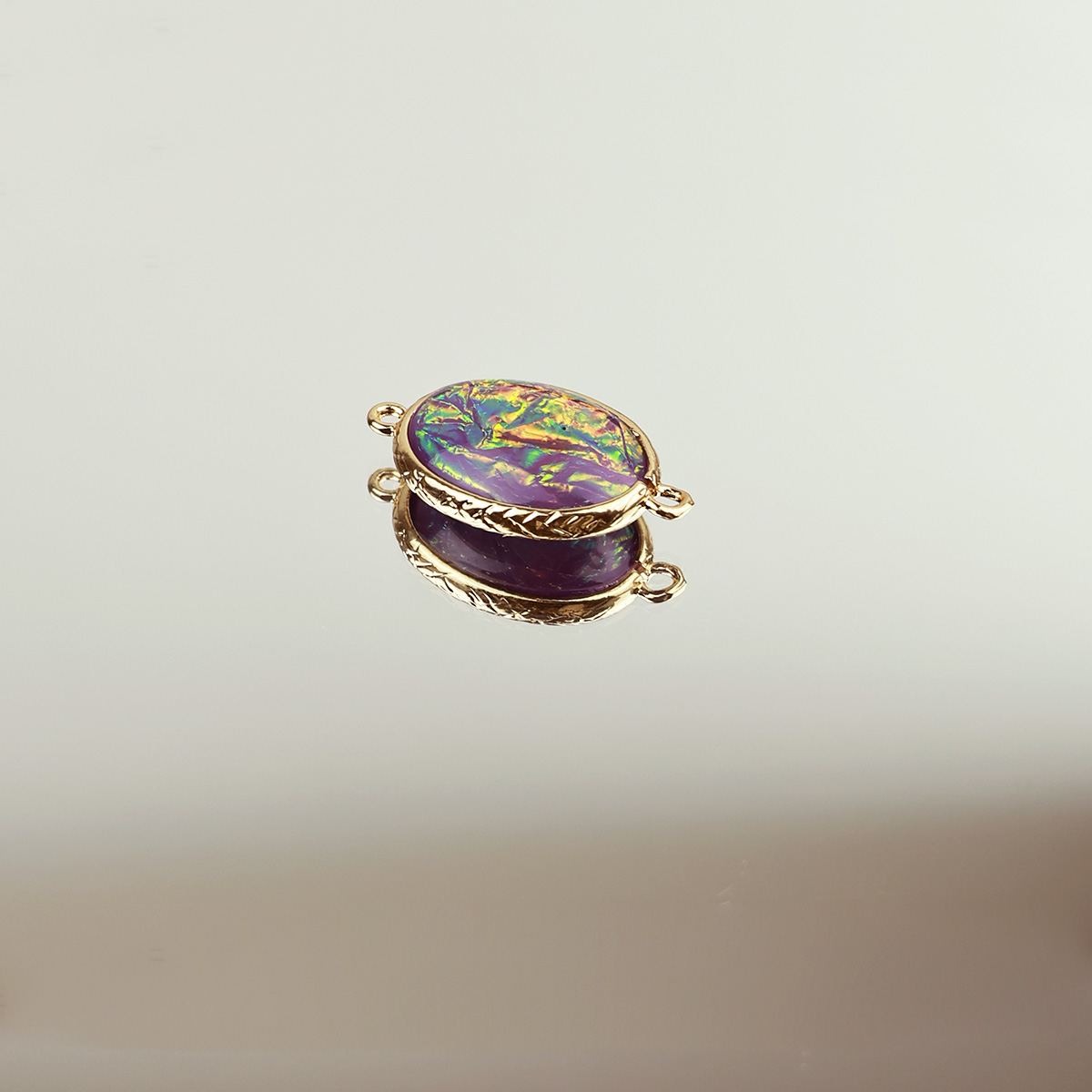 Подвеска (соединитель для бижутерии) (уп. 10шт) овал перламутровый 13*18 мм фиолетовый (хамелеон)